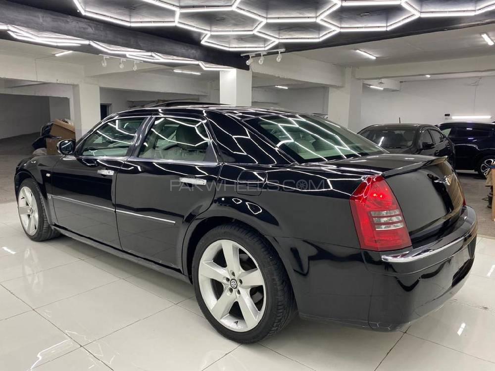 کرائسلر 300 سی 2006 for Sale in اسلام آباد کرائسلر 300 سی 2006 for Sale in اسلام آباد Image-3