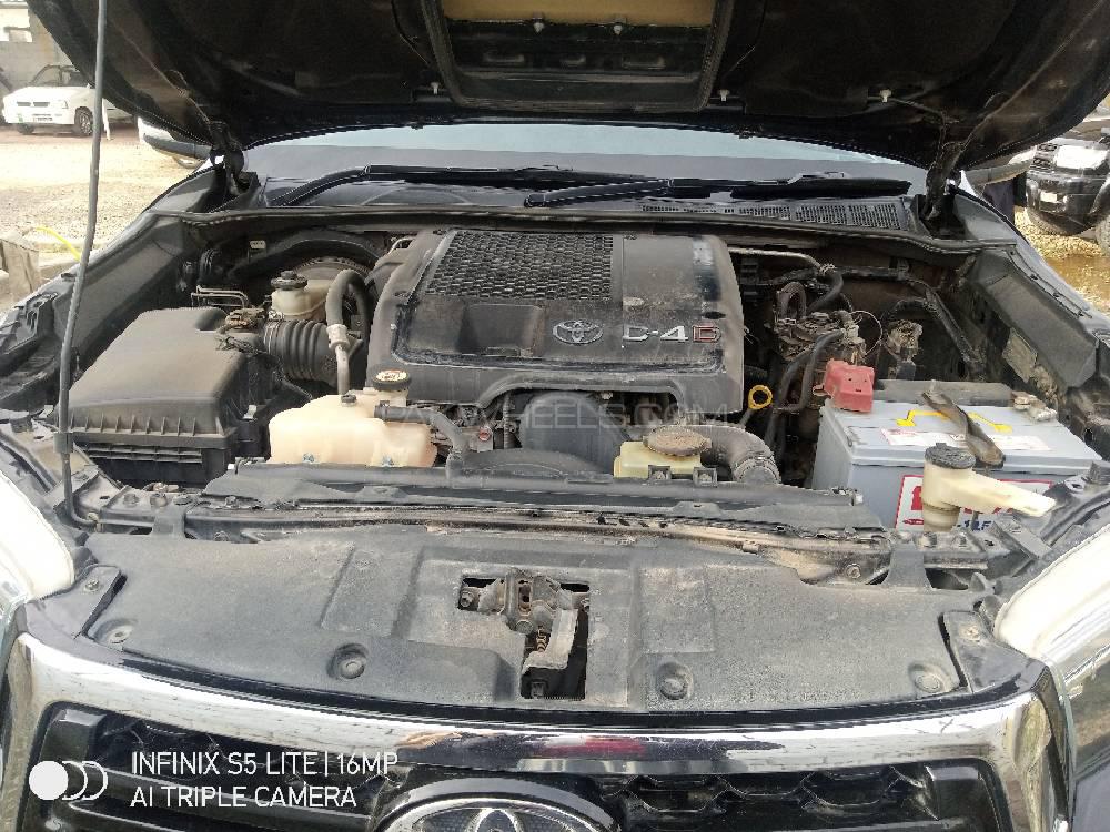 ٹویوٹا ہائیلکس 2017 for Sale in چارسدہ ٹویوٹا ہائیلکس 2017 for Sale in چارسدہ Image-10