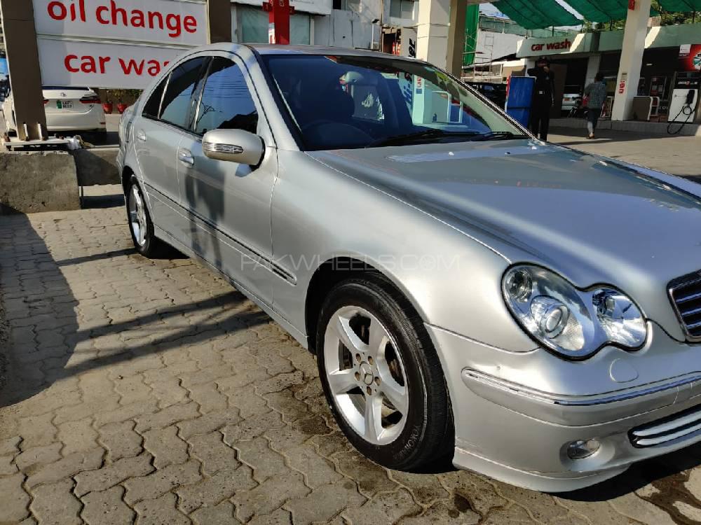 Mercedes Benz C Class 2006 for Sale in Lahore Mercedes Benz C Class 2006 for Sale in Lahore Image-2