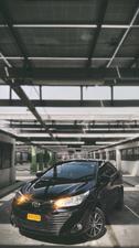 Toyota Yaris Sedan - 2021