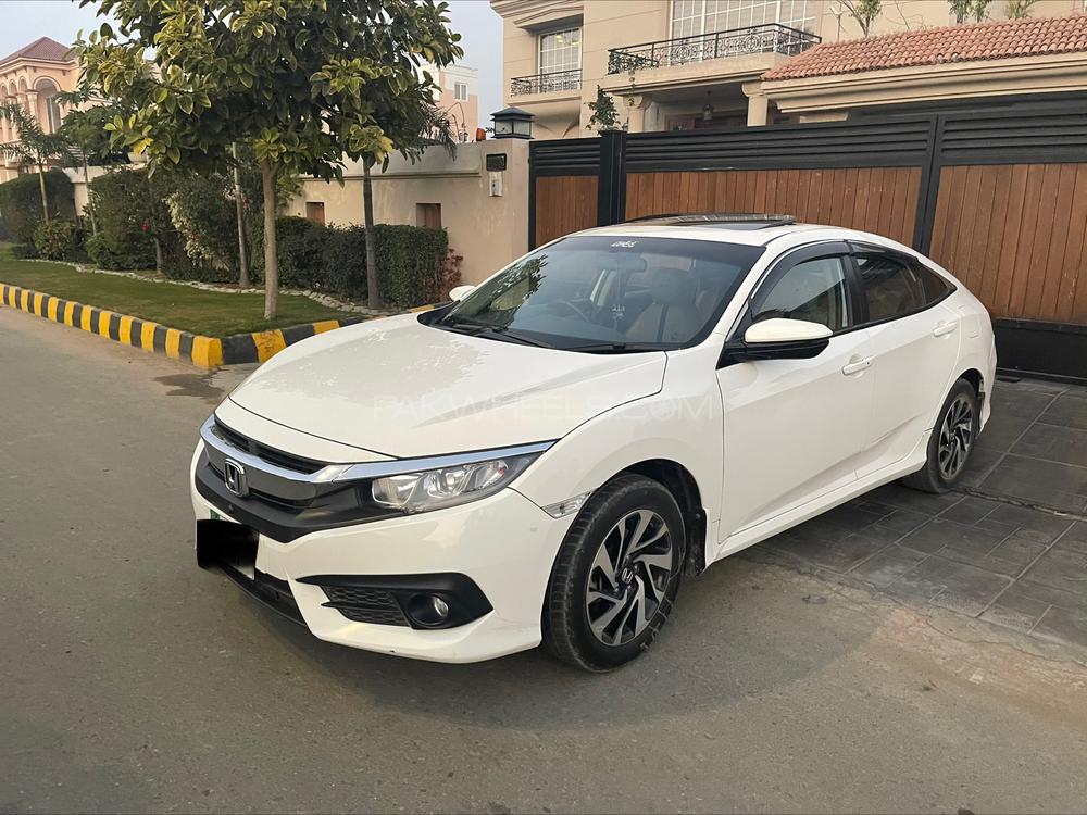 Honda Civic 2019 for Sale in Sialkot Honda Civic 2019 for Sale in Sialkot Image-7