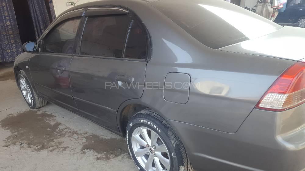 Honda Civic 2001 for Sale in Attock Honda Civic 2001 for Sale in Attock Image-3