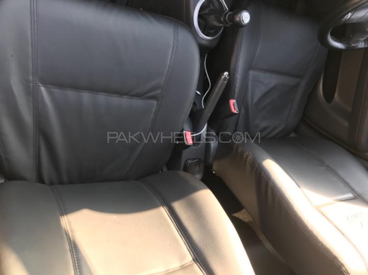 Suzuki Swift 2015 for Sale in Lahore Suzuki Swift 2015 for Sale in Lahore Image-19