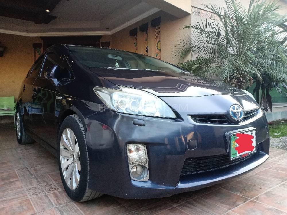 Toyota Prius 2011 for Sale in Lahore Toyota Prius 2011 for Sale in Lahore Image-3