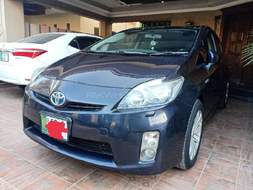 Toyota Prius 2011 for Sale in Lahore Toyota Prius 2011 for Sale in Lahore Image-5