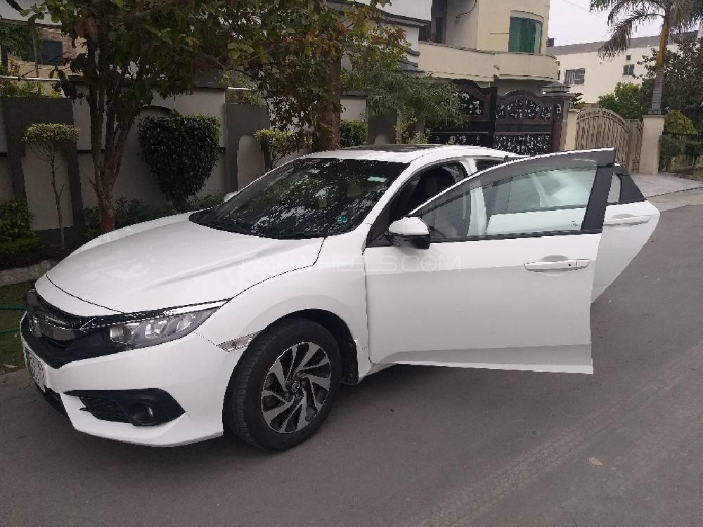 ہونڈا سوک 2018 for Sale in گجرانوالہ ہونڈا سوک 2018 for Sale in گجرانوالہ Image-4