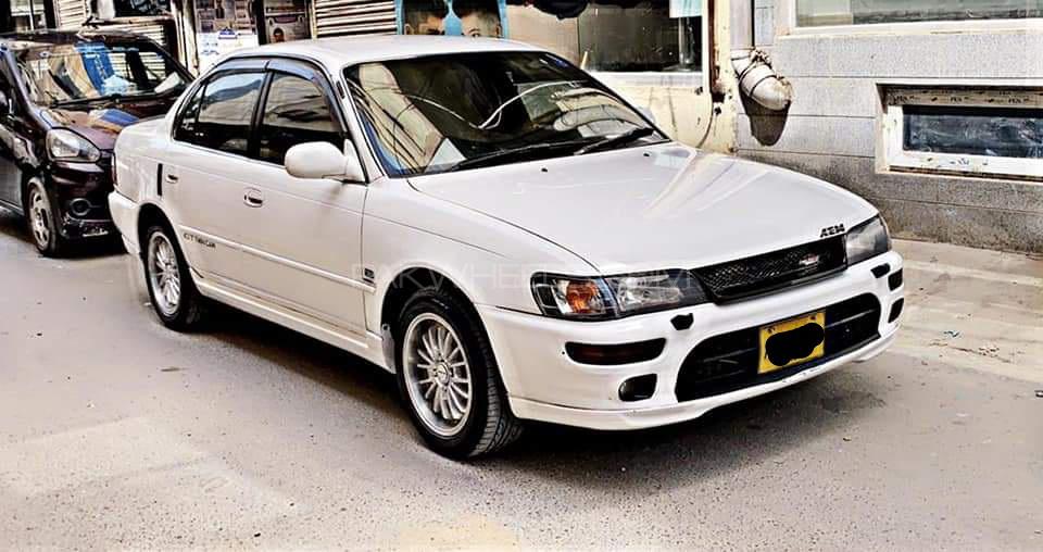 Toyota Corolla - 1999  Image-1