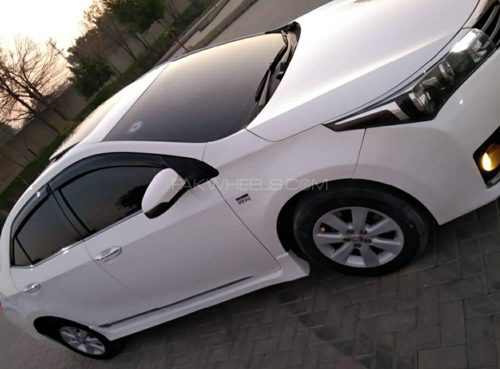 Toyota Corolla 2015 for Sale in Peshawar Toyota Corolla 2015 for Sale in Peshawar Image-9