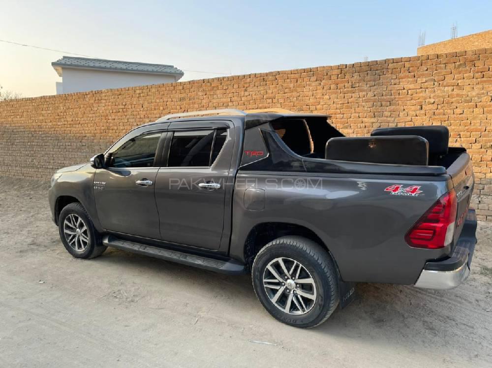 Toyota Hilux 2019 for Sale in Bhakkar Image-1