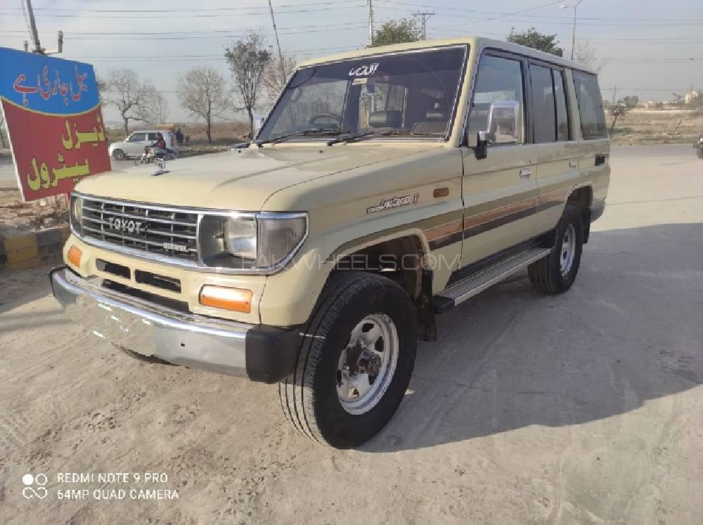 Toyota Land Cruiser 1992 for Sale in Islamabad Image-1
