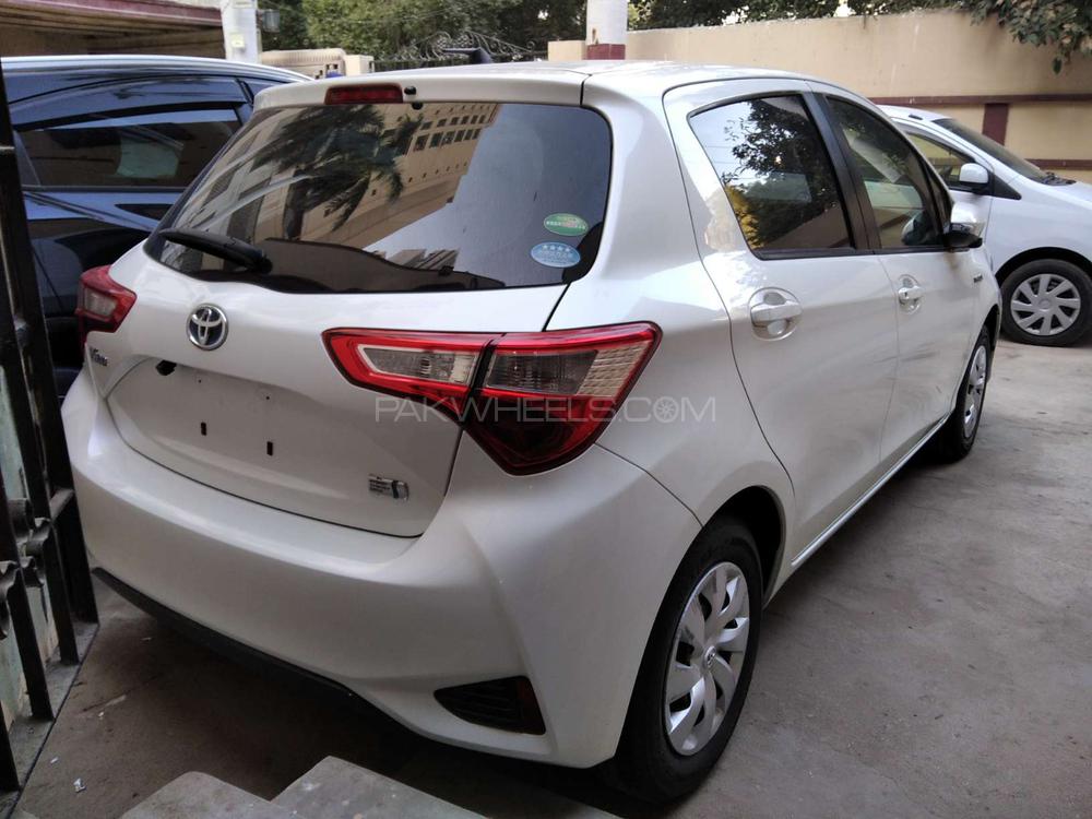 Toyota Vitz 2017 for Sale in Karachi Toyota Vitz 2017 for Sale in Karachi Image-12