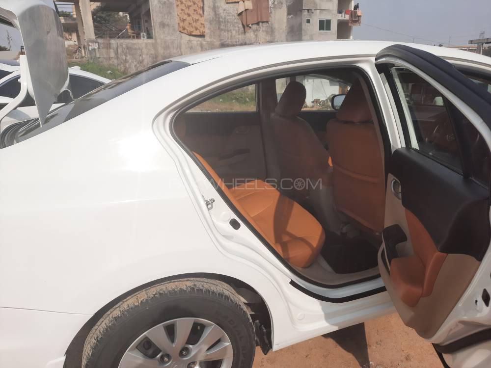 Honda Civic 2014 for Sale in Islamabad Honda Civic 2014 for Sale in Islamabad Image-9