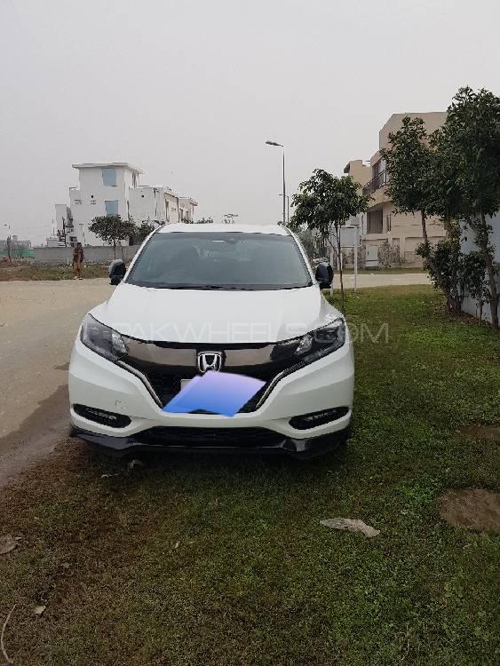 Honda Vezel 2016 for Sale in Lahore Image-1