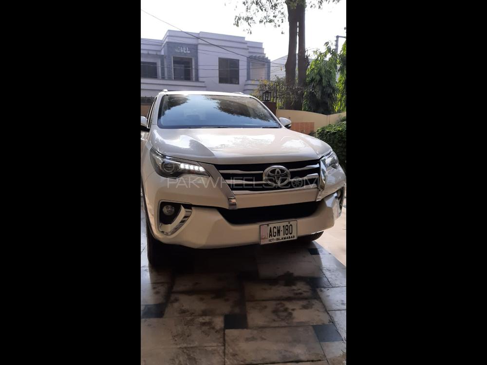 Toyota Fortuner 2018 for Sale in Gujranwala Image-1