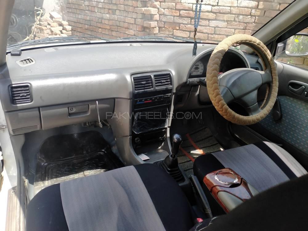 Suzuki Cultus 2005 for Sale in Muzaffar Gargh Suzuki Cultus 2005 for Sale in Muzaffar Gargh Image-4
