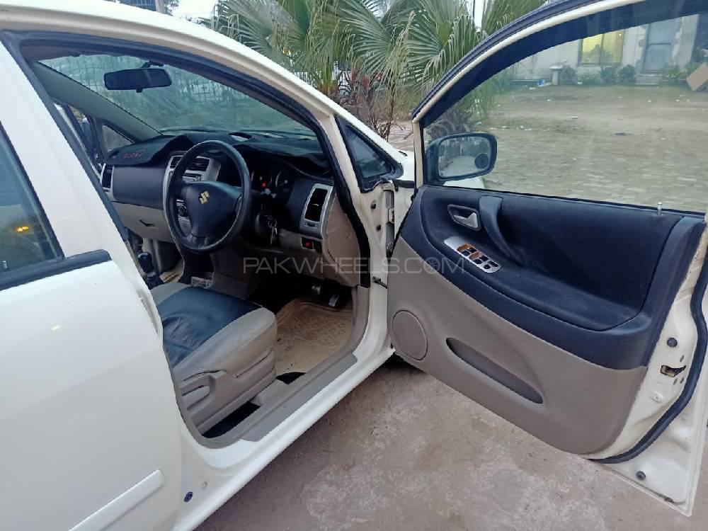 Suzuki Liana 2006 for Sale in Gujranwala Suzuki Liana 2006 for Sale in Gujranwala Image-9