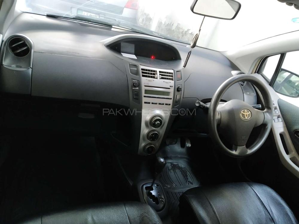 Toyota Vitz 2005 for Sale in Lahore Toyota Vitz 2005 for Sale in Lahore Image-7