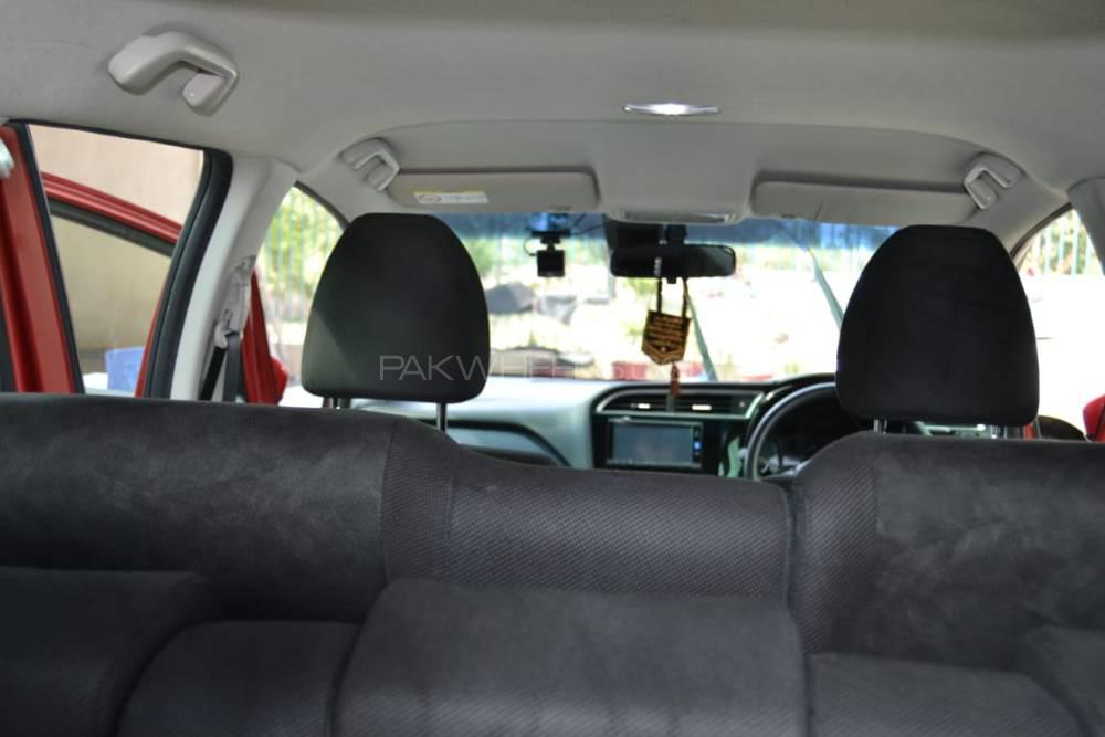 Honda Fit 2016 for Sale in Islamabad Honda Fit 2016 for Sale in Islamabad Image-9