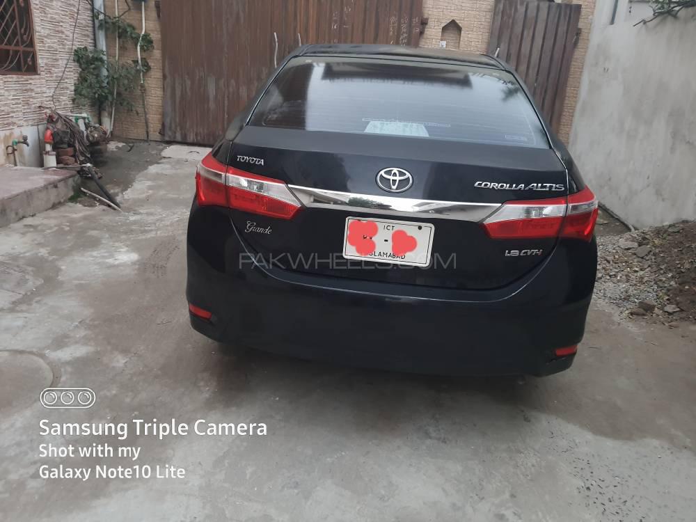 Toyota Corolla 2014 for Sale in Faisalabad Image-1