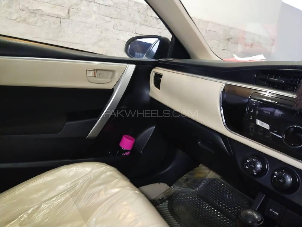 Toyota Corolla 2016 for Sale in Gujranwala Toyota Corolla 2016 for Sale in Gujranwala Image-11