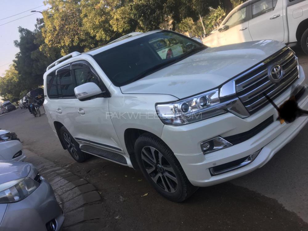 Toyota Land Cruiser 2011 for Sale in Karachi Image-1
