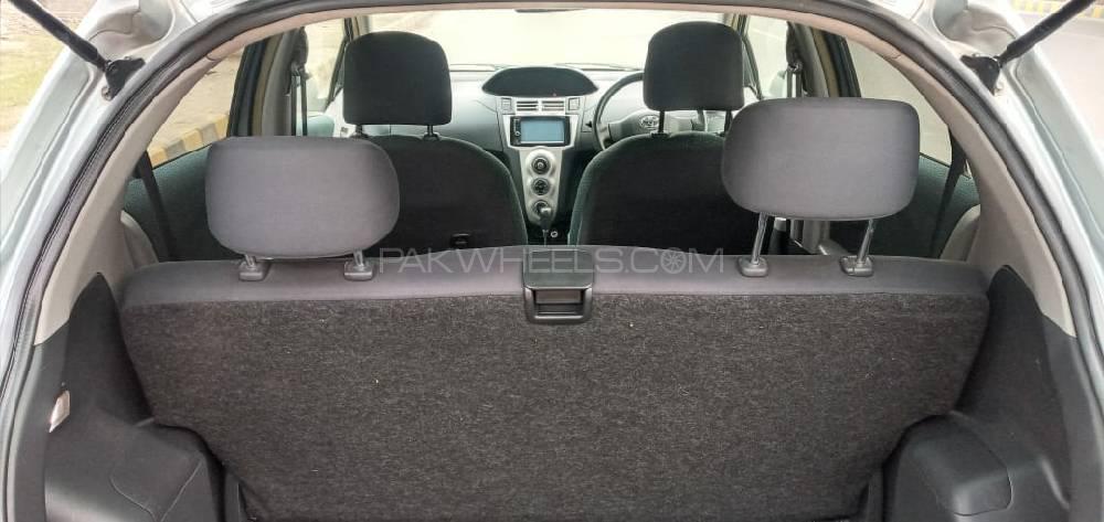 Toyota Vitz 2006 for Sale in Lahore Toyota Vitz 2006 for Sale in Lahore Image-10
