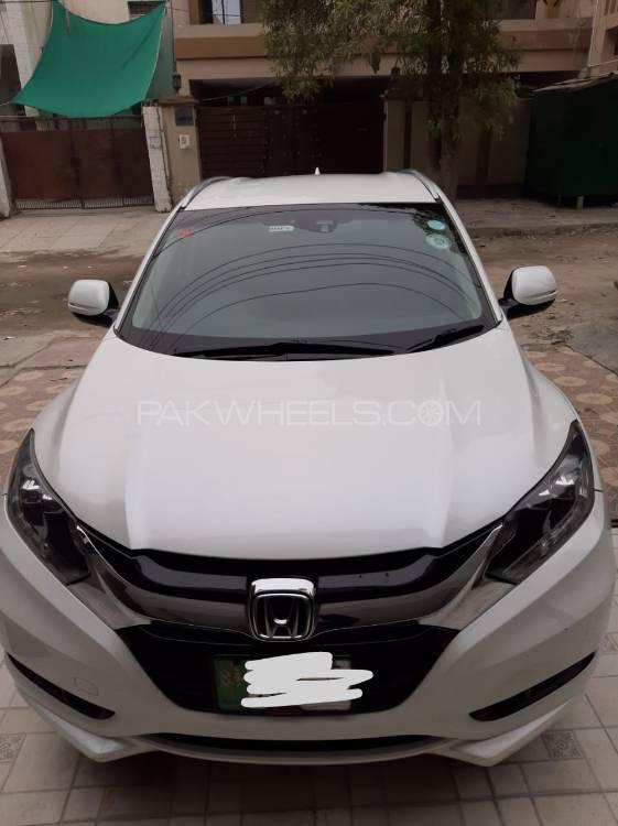 Honda Vezel 2014 for Sale in Lahore Honda Vezel 2014 for Sale in Lahore Image-3