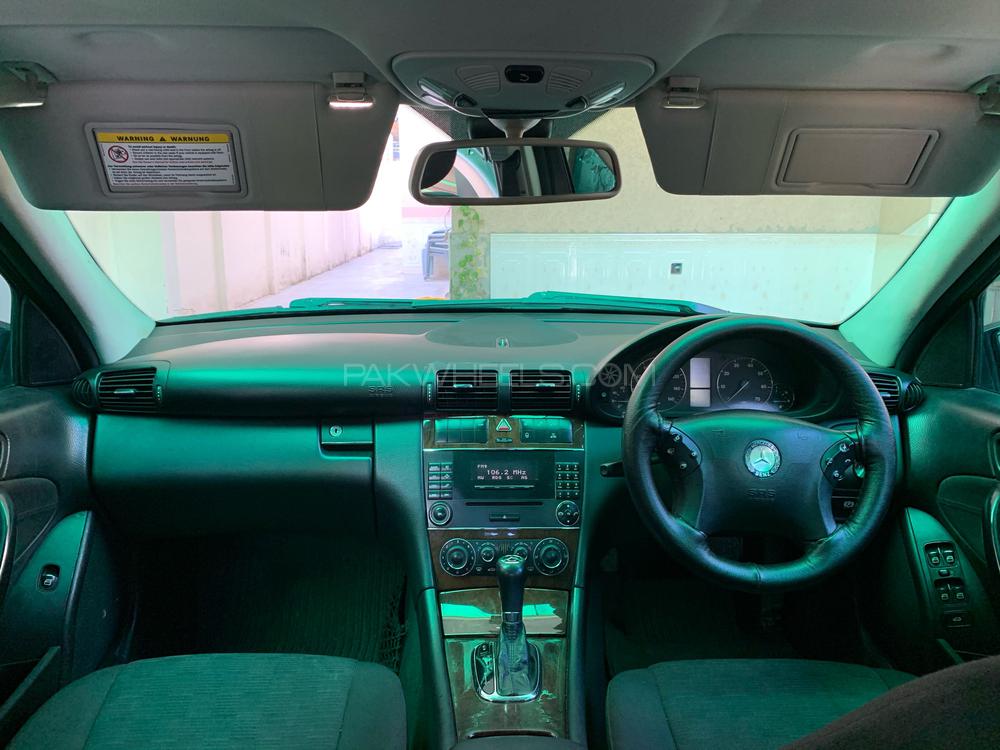 Mercedes Benz C Class 2006 for Sale in Peshawar Mercedes Benz C Class 2006 for Sale in Peshawar Image-11
