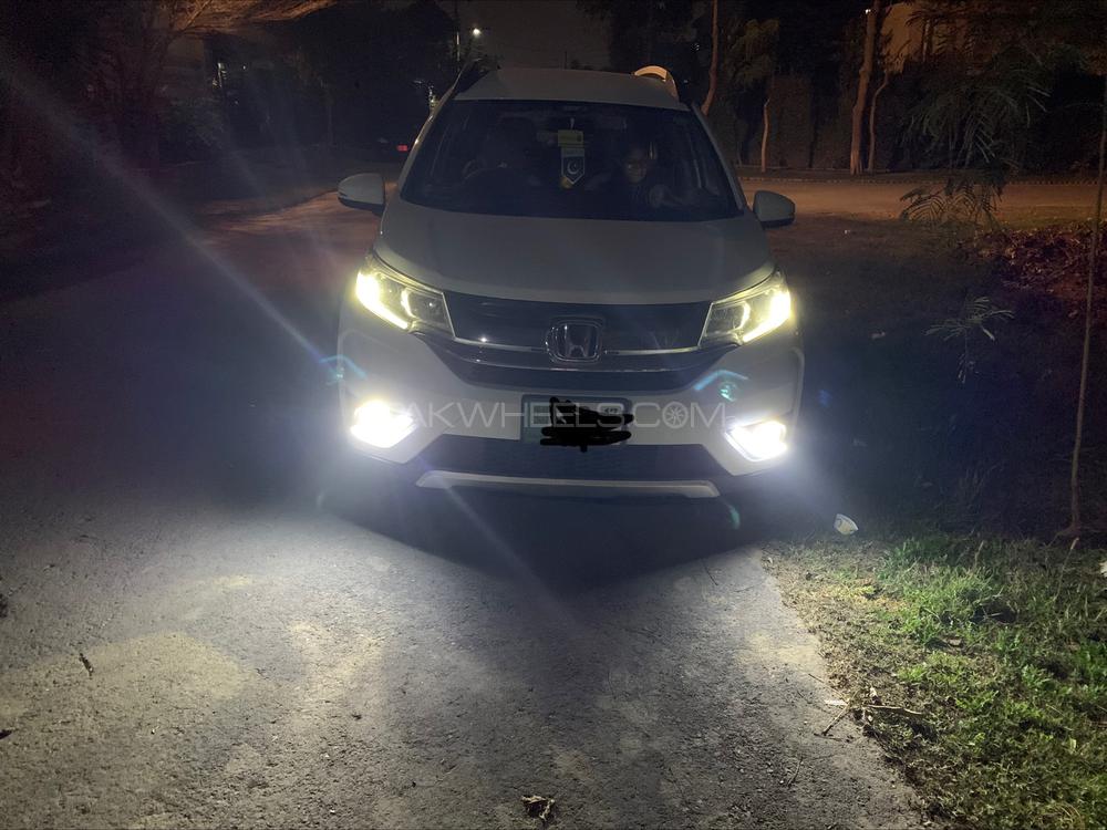 Honda BR-V 2017 for Sale in Lahore Honda BR-V 2017 for Sale in Lahore Image-12