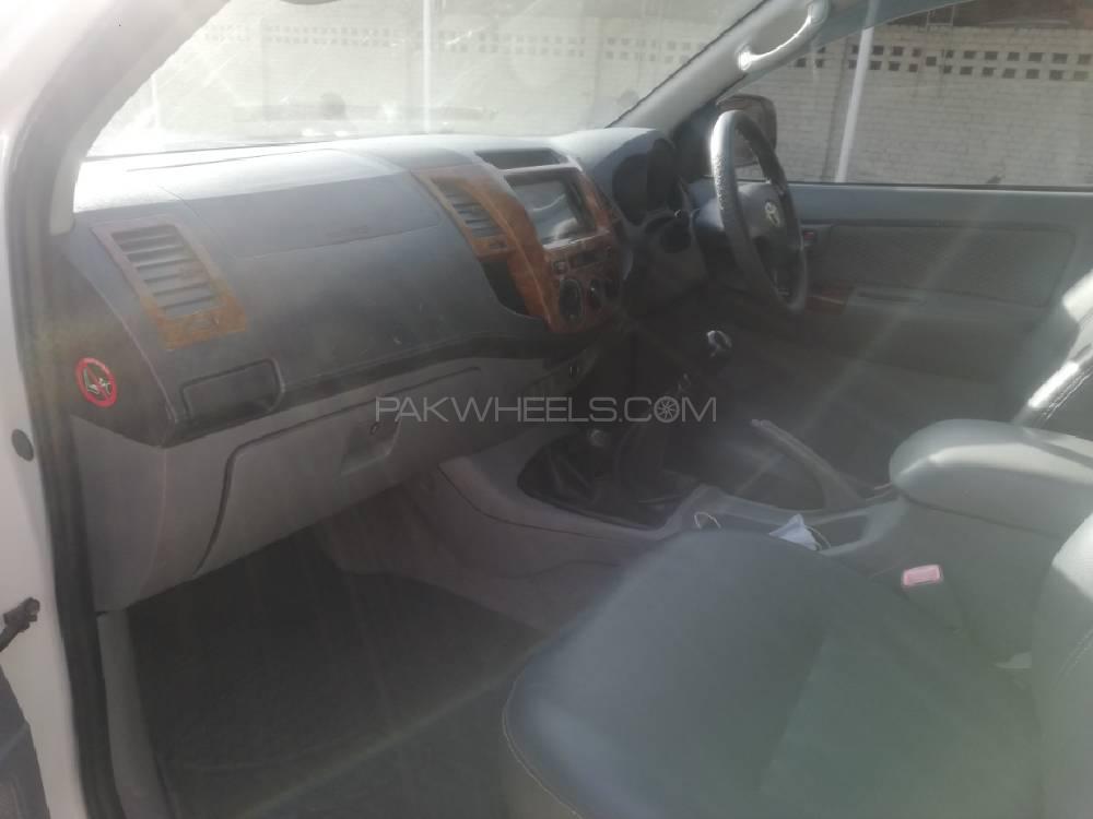 ٹویوٹا ہائیلکس 2009 for Sale in پشاور ٹویوٹا ہائیلکس 2009 for Sale in پشاور Image-7