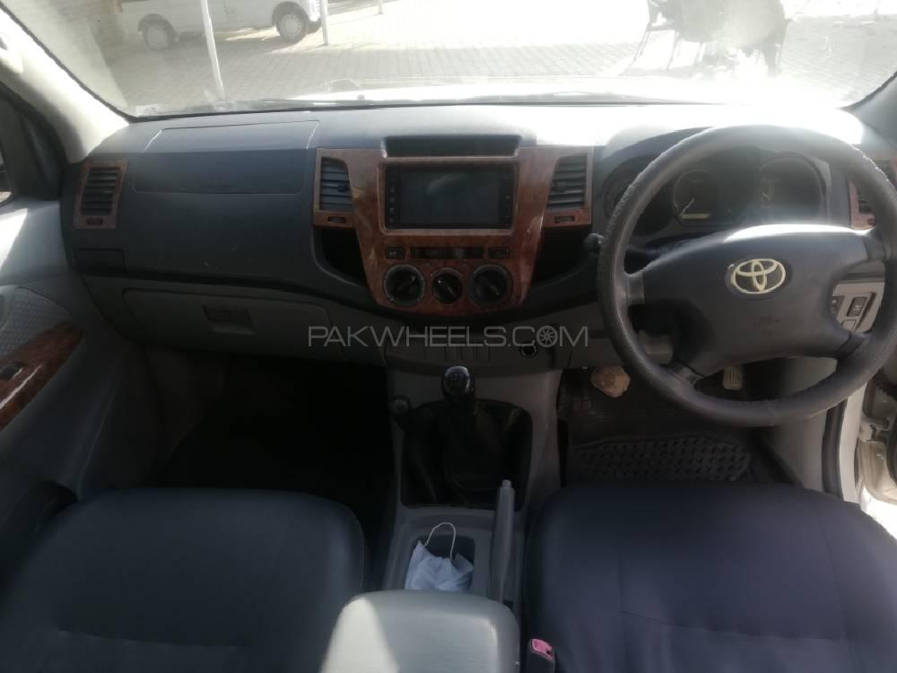 ٹویوٹا ہائیلکس 2009 for Sale in پشاور ٹویوٹا ہائیلکس 2009 for Sale in پشاور Image-9