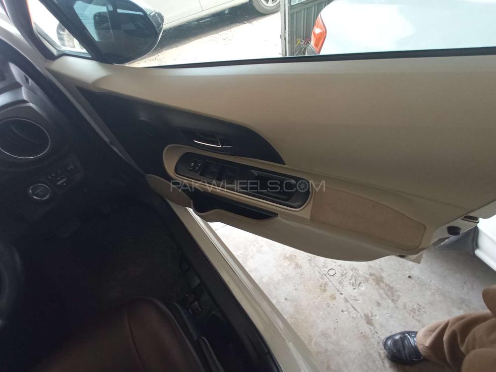 Toyota Aqua 2013 for Sale in Abbottabad Toyota Aqua 2013 for Sale in Abbottabad Image-6