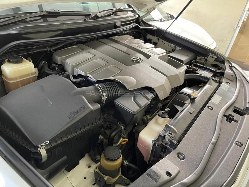 Toyota Land Cruiser 2012 for Sale in Lahore Toyota Land Cruiser 2012 for Sale in Lahore Image-7