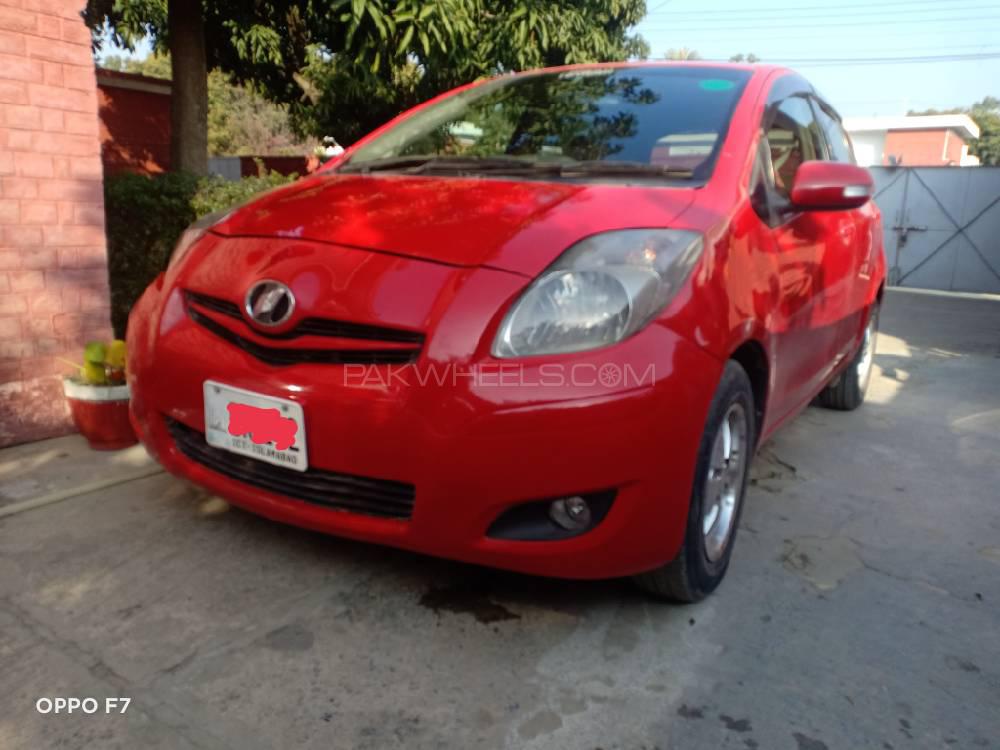 Toyota Vitz 2008 for Sale in Gujrat Image-1