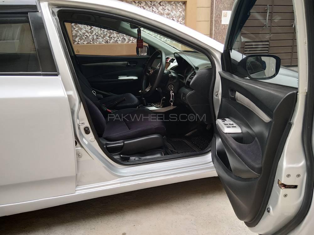 Honda City 2011 for Sale in Lahore Honda City 2011 for Sale in Lahore Image-9