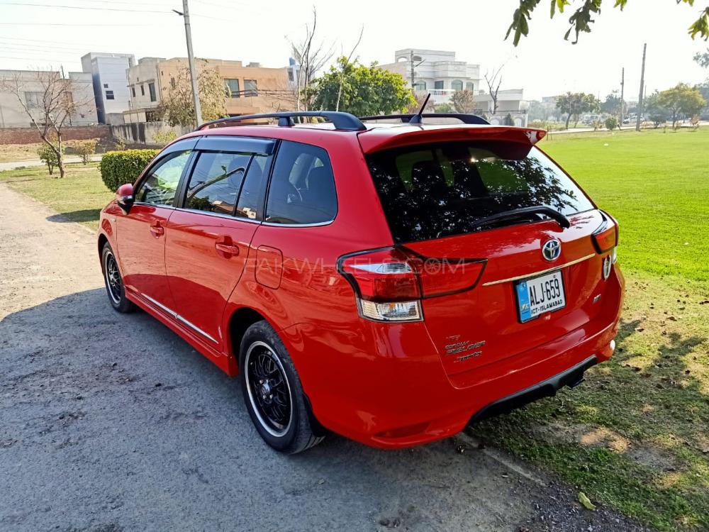 Toyota Corolla Fielder 2015 for Sale in Lahore Toyota Corolla Fielder 2015 for Sale in Lahore Image-5