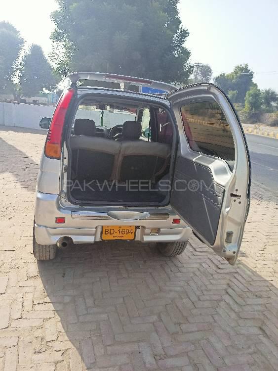 ڈائیہاتسو ٹیریوس کِڈ 2006 for Sale in رحیم یار خان ڈائیہاتسو ٹیریوس کِڈ 2006 for Sale in رحیم یار خان Image-5