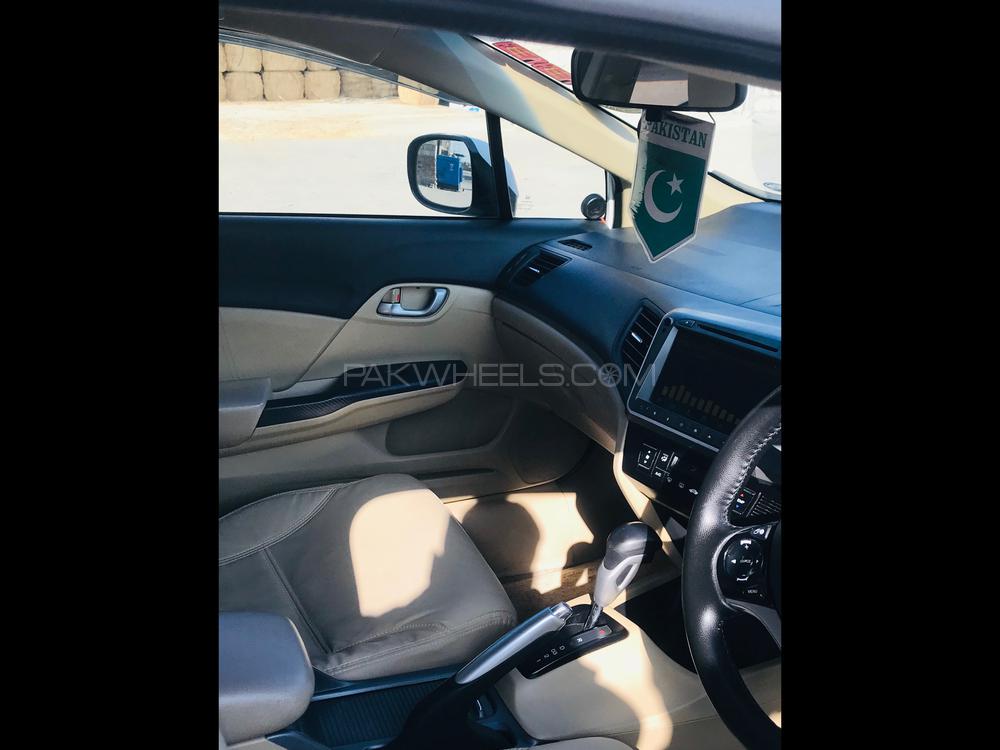 Honda Civic 2016 for Sale in Attock Honda Civic 2016 for Sale in Attock Image-5