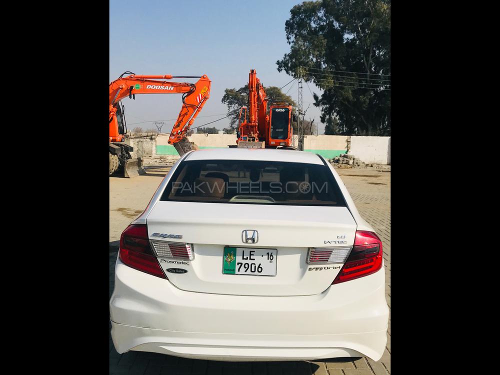 Honda Civic 2016 for Sale in Attock Honda Civic 2016 for Sale in Attock Image-6