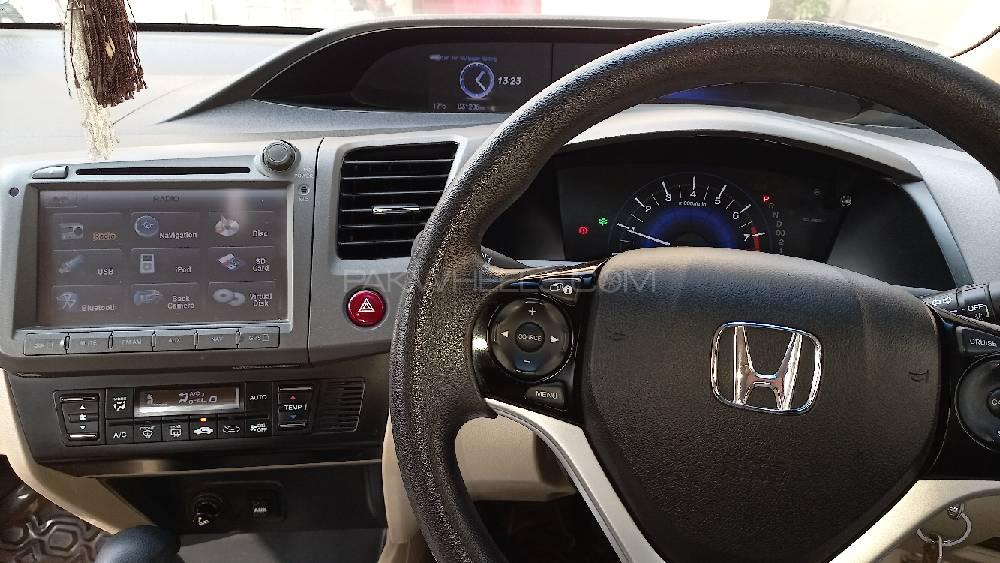 Honda Civic 2014 for Sale in Lahore Honda Civic 2014 for Sale in Lahore Image-14