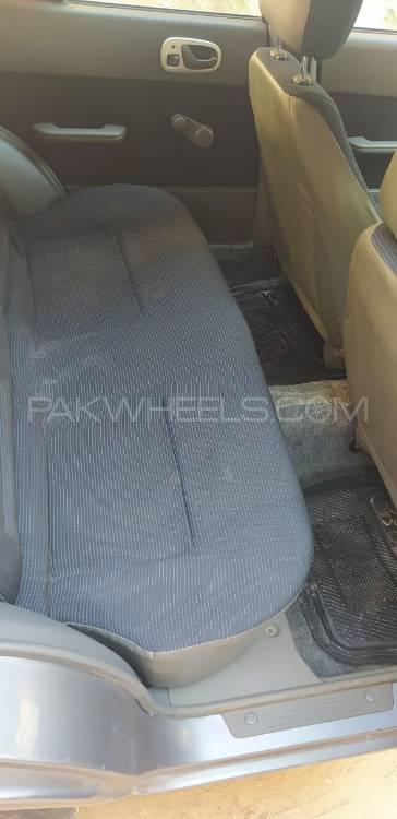 Suzuki Cultus 2015 for Sale in Karachi Suzuki Cultus 2015 for Sale in Karachi Image-6