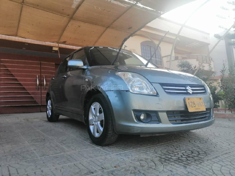 سوزوکی سوئفٹ 2013 for Sale in کراچی Image-1