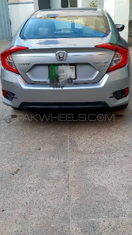 Honda Civic 2018 for Sale in Lahore Honda Civic 2018 for Sale in Lahore Image-3