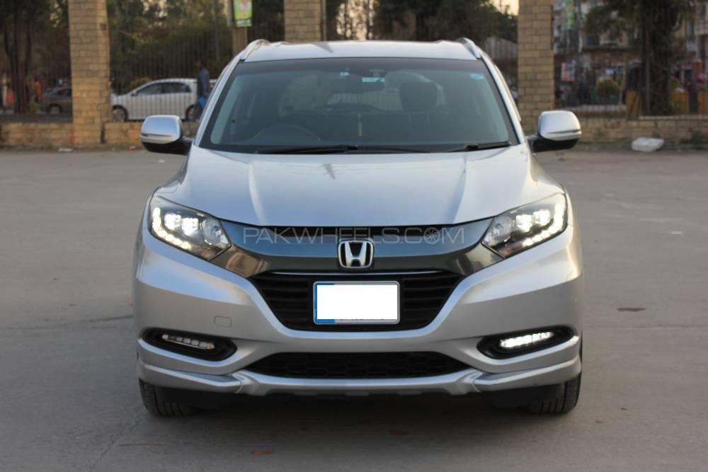 Honda Vezel 2014 for Sale in Islamabad Honda Vezel 2014 for Sale in Islamabad Image-14