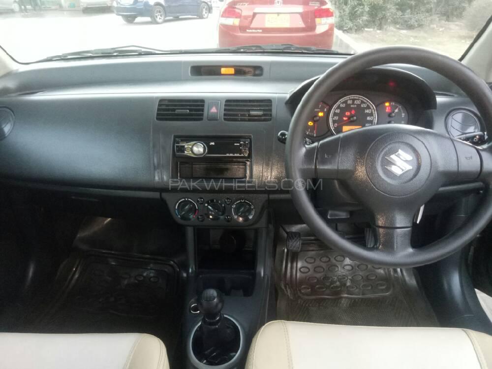 سوزوکی سوئفٹ 2011 for Sale in کراچی سوزوکی سوئفٹ 2011 for Sale in کراچی Image-2