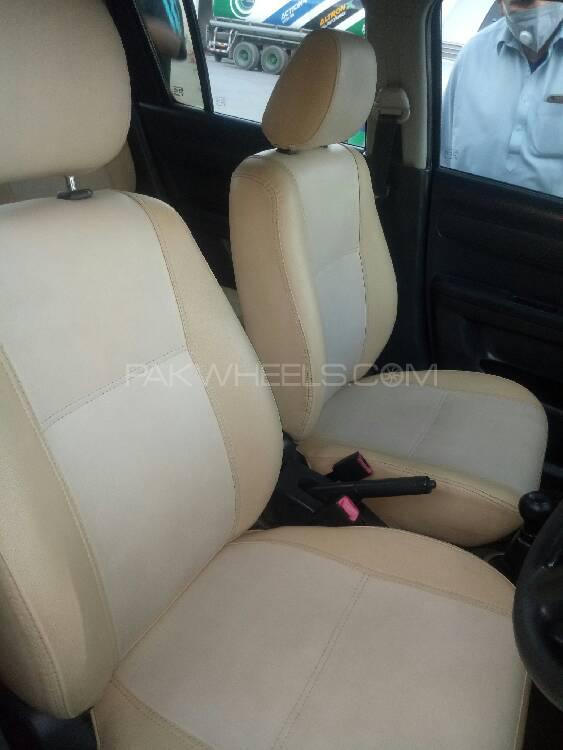 سوزوکی سوئفٹ 2011 for Sale in کراچی سوزوکی سوئفٹ 2011 for Sale in کراچی Image-10
