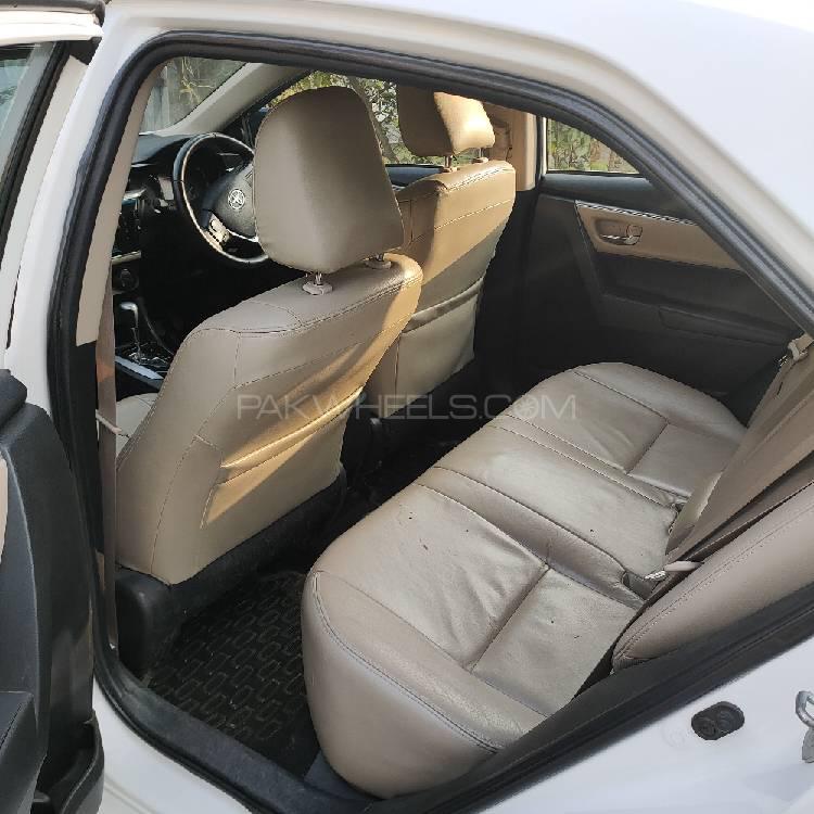 Toyota Corolla 2015 for Sale in Lahore Toyota Corolla 2015 for Sale in Lahore Image-7