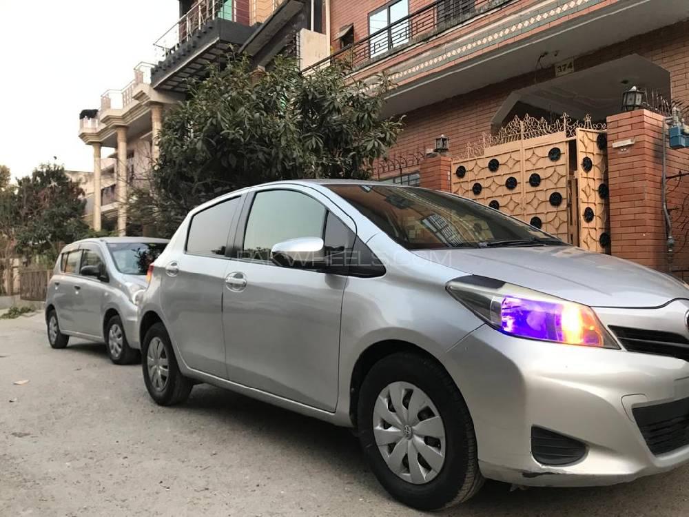 Toyota Vitz 2013 for Sale in Islamabad Image-1