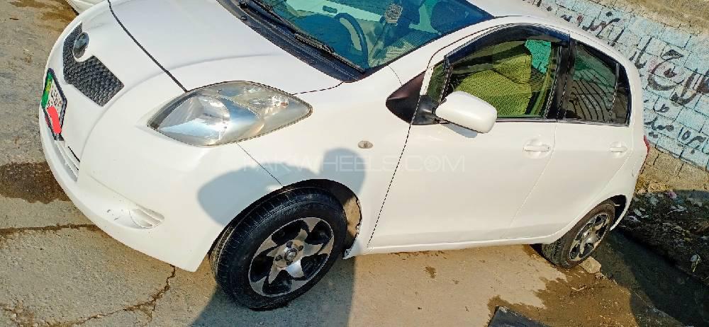 Toyota Vitz 2006 for Sale in Mardan Image-1