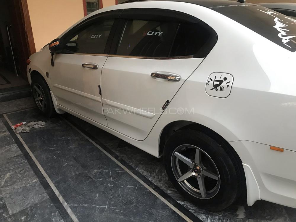 Honda City 2017 for Sale in Lahore Honda City 2017 for Sale in Lahore Image-12